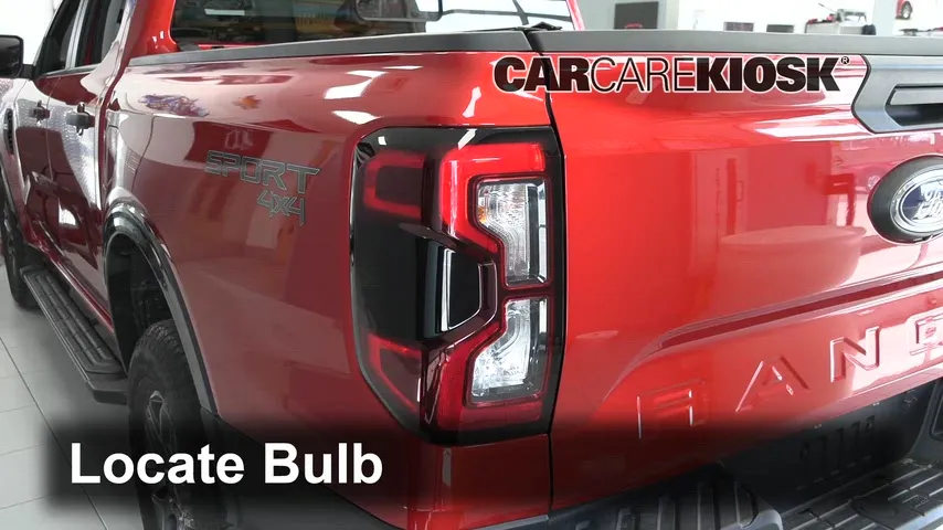 2024 Ford Ranger XLT 2.3L 4 Cyl. Turbo Éclairage Feux de position arrière (remplacer ampoule)